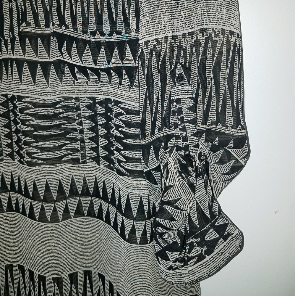 Tunic - Picture 3 of 5