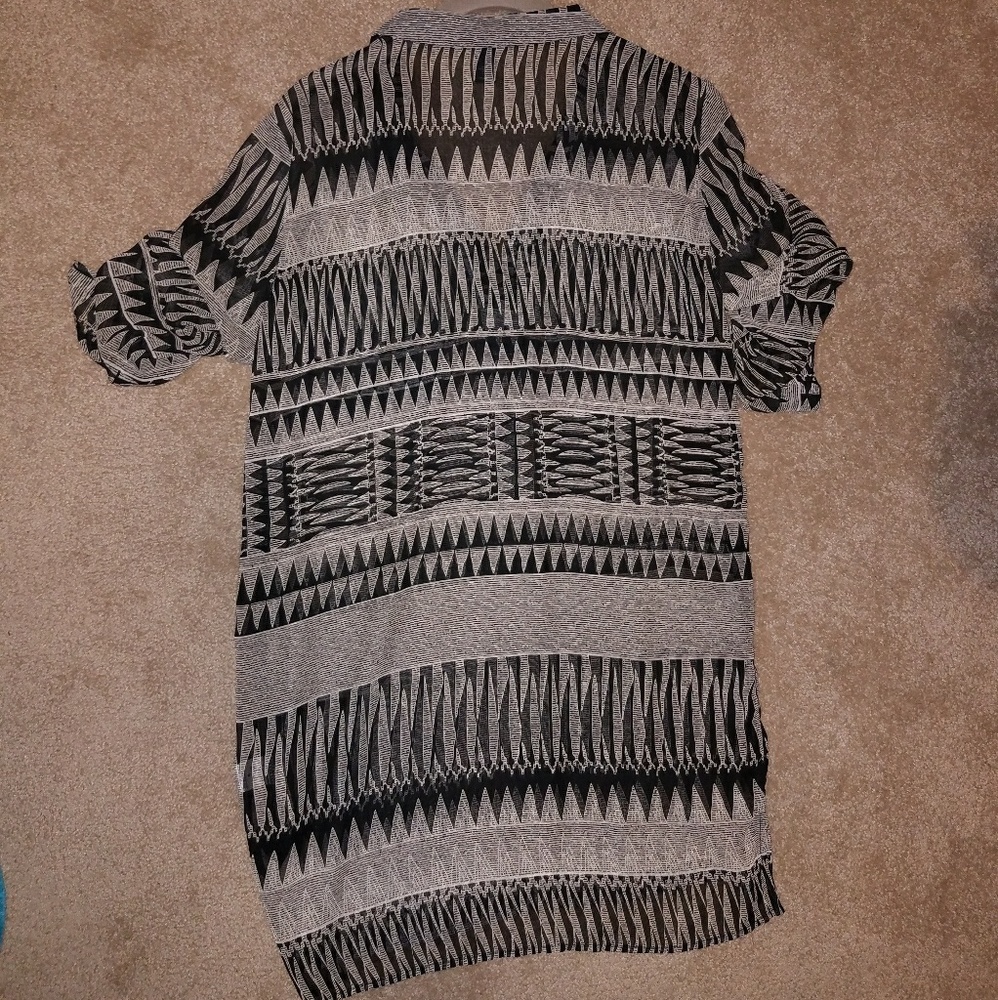 Tunic - Picture 4 of 5