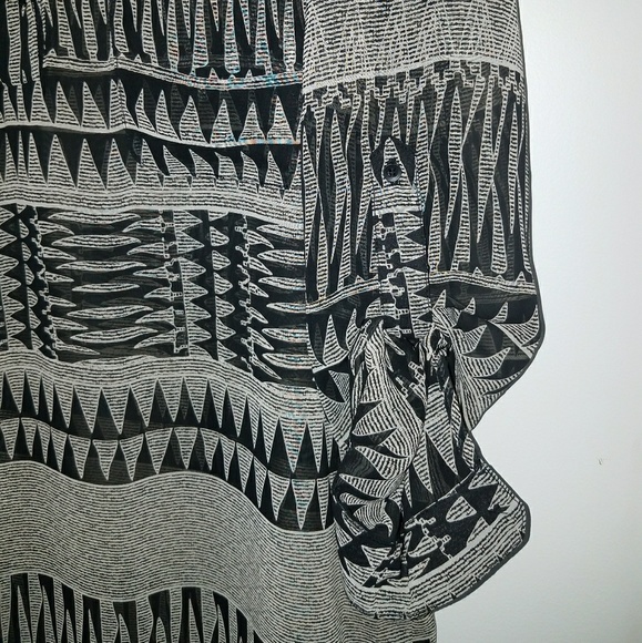 Tunic - Picture 3 of 5