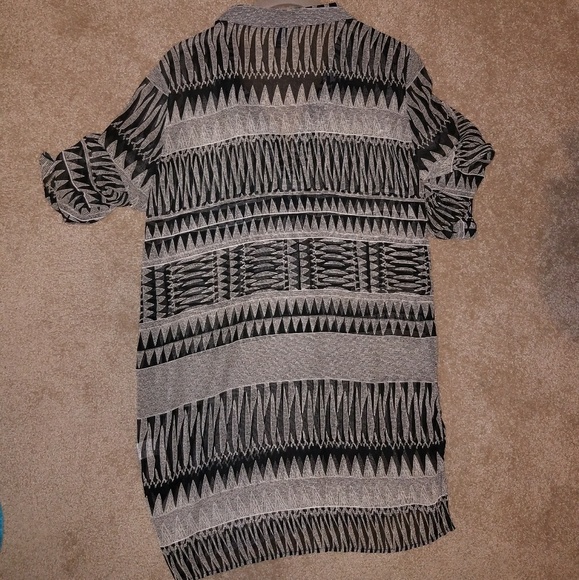 Tunic - Picture 4 of 5