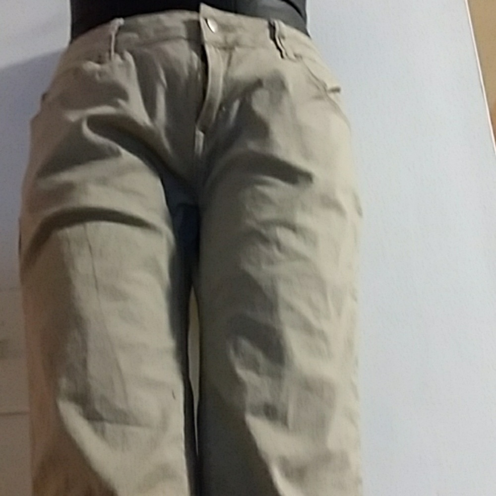 Misses khaki pants