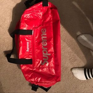 Supreme duffle bag