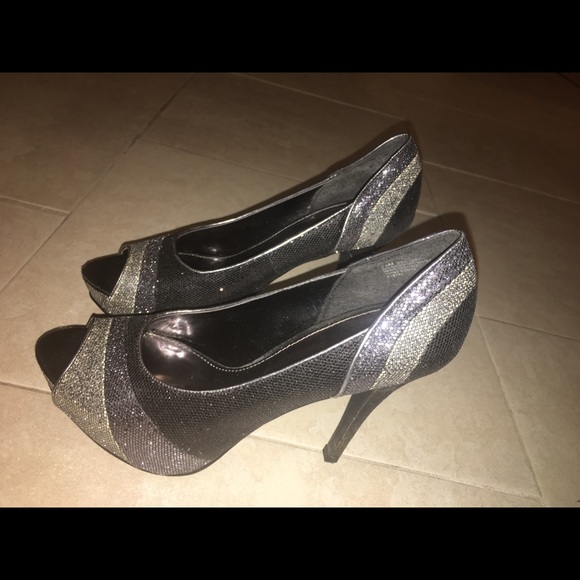Worthington black and silver open toe high heels - Picture 1 of 3