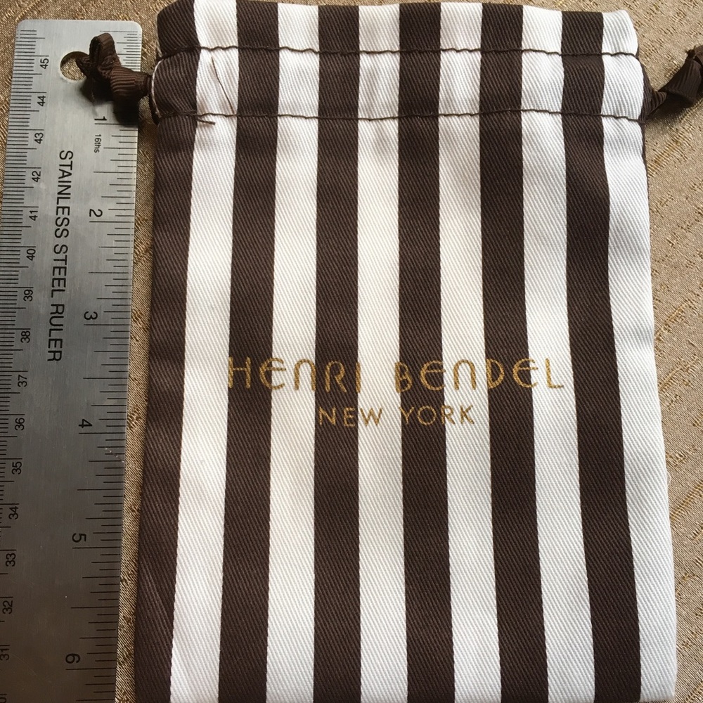 Henri Bendel dust bag 4.5x6.5 inches never used