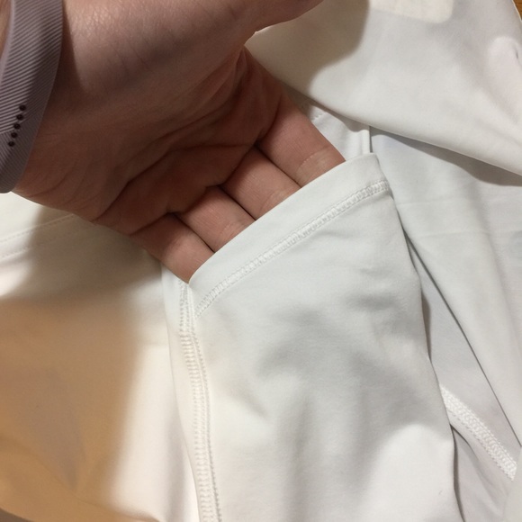 SOLD💕lululemon Lost in Pace Skirt*REG Sz 10 - Picture 3 of 4