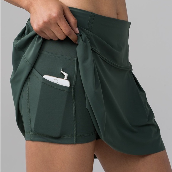 SOLD💕lululemon Lost in Pace Skirt*TALL sz 10 - Picture 6 of 7