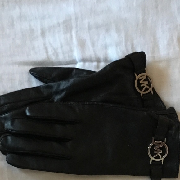 Michael kors gloves - Picture 1 of 1