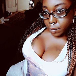 Meet your Posher, Shawnay