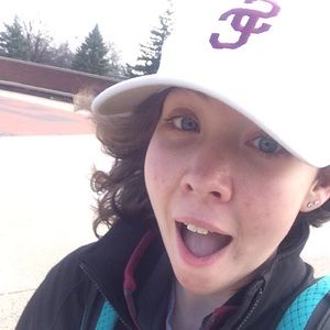 Meet your Posher, Sarah