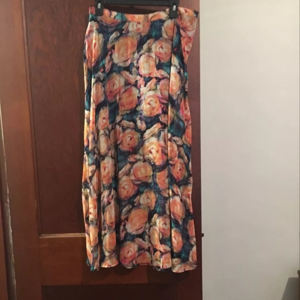 2 maxi skirts