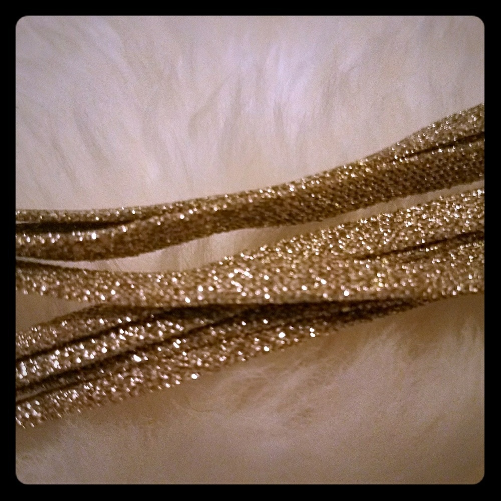 NWOT Gold shoelaces!
