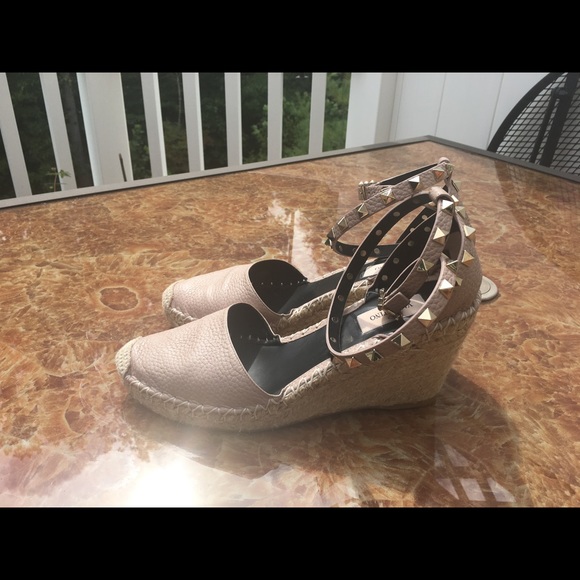 SOLD!!Valentino Rockstud Espadrille Wedges - Picture 3 of 3