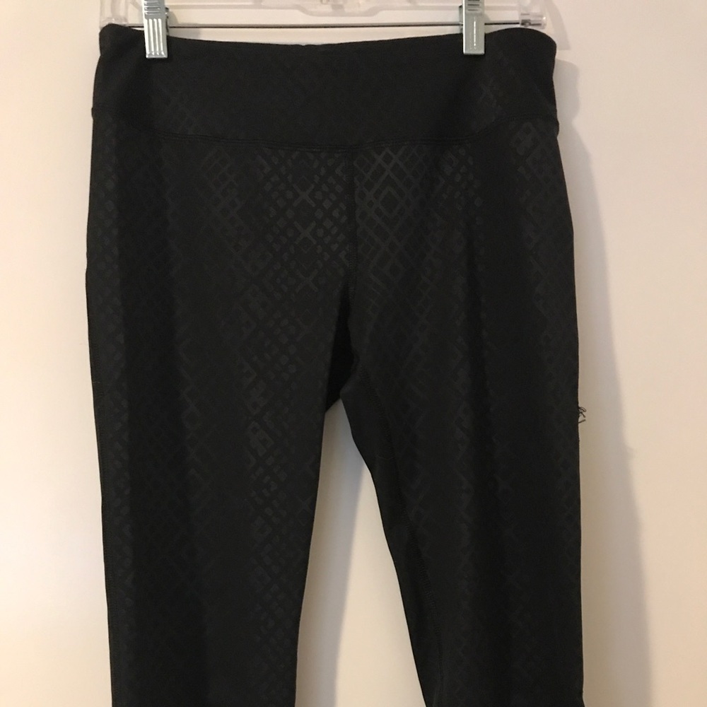 Under Armour capris
