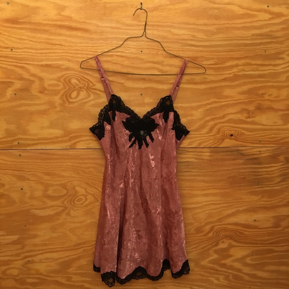 💄Sexy VS dusty rose + black lace brocade lingerie