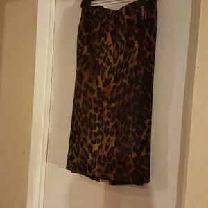Leopard skirt