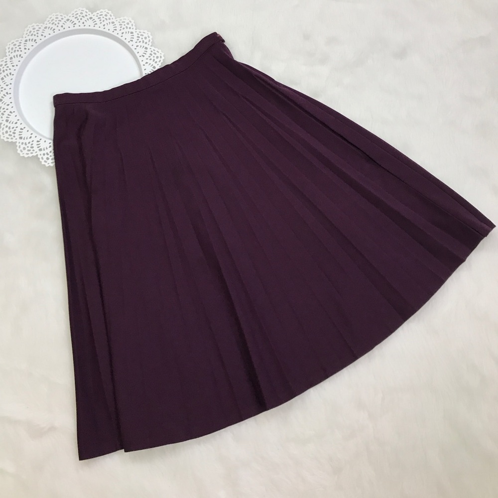 Vintage Givenchy pleated skirt size 16