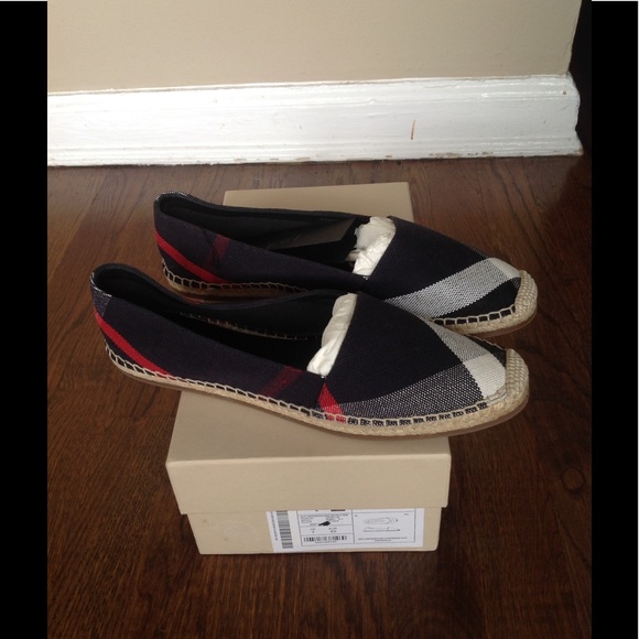 Burberry espadrilles. - Picture 3 of 6