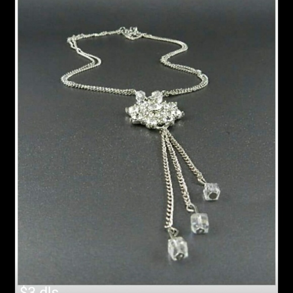 Necklaces - Picture 4 of 8