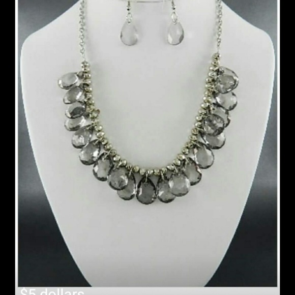 Necklaces - Picture 6 of 8