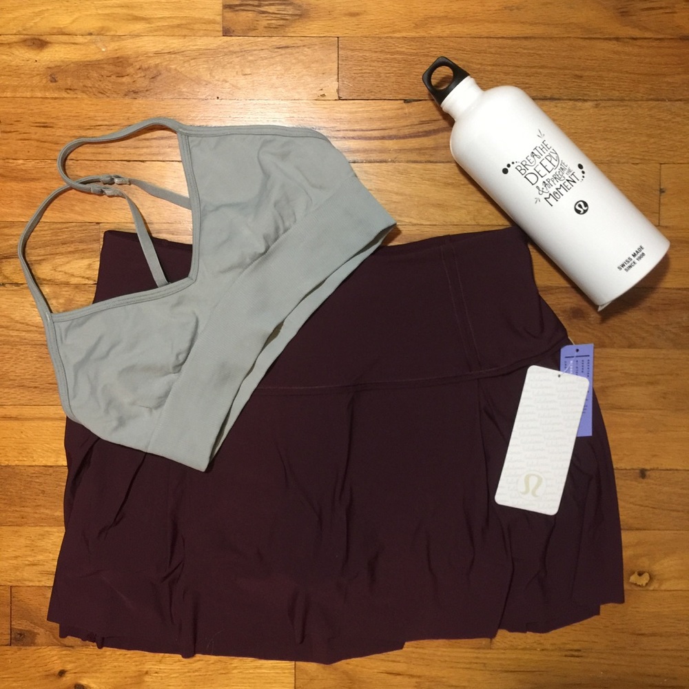SOLD💕lululemon Lost in Pace Skirt*TALL Sz 10