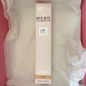 ❣️Auth Bye Bye Foundation-Full Size NIB❣️