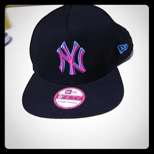 Yankee's women's baseball hat