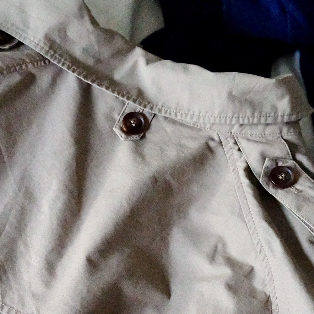 Trench coat - Picture 8 of 8
