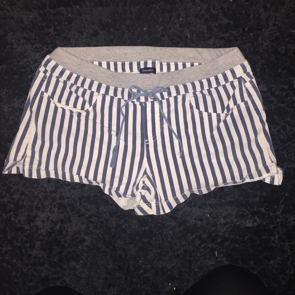 Adorable blue & white striped shorts.