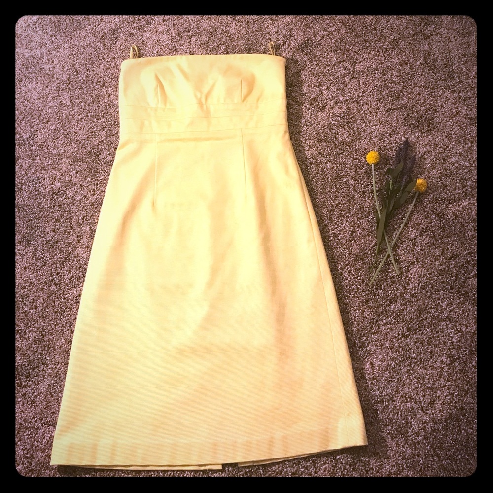 Strapless dress