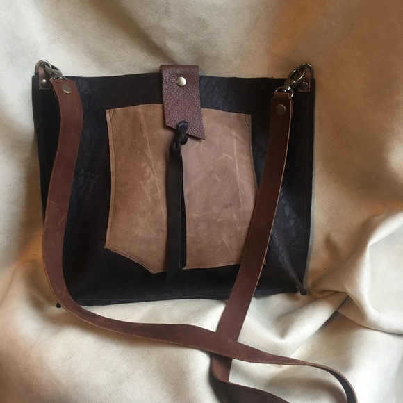 Purse - Picture 2 of 3