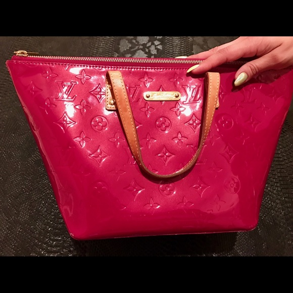 100% Authentic Red Louis Vuitton Vernis Handbag👜 - Picture 2 of 7