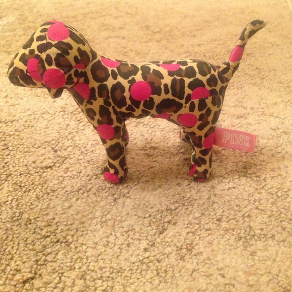 Pink cheetah dog - Picture 1 of 2