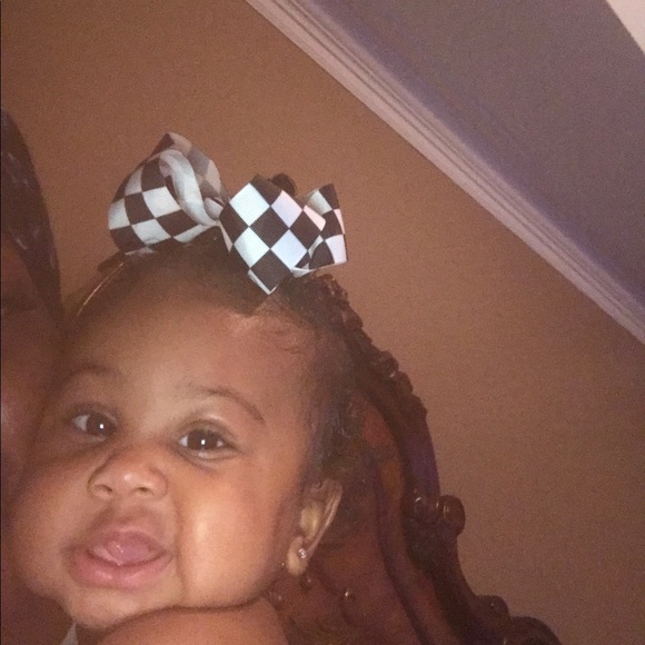 Meet your Posher, Cartika - Picture 1 of 1