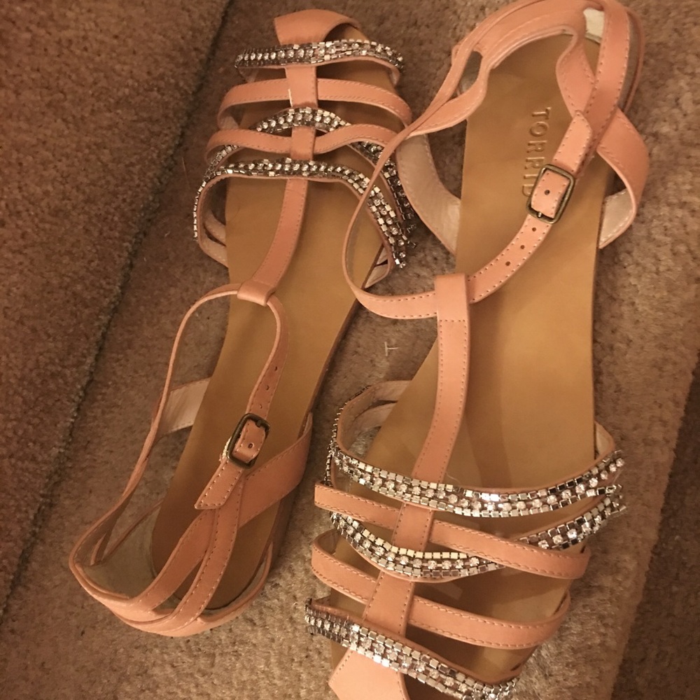 Torrid Blush pink with silver accents