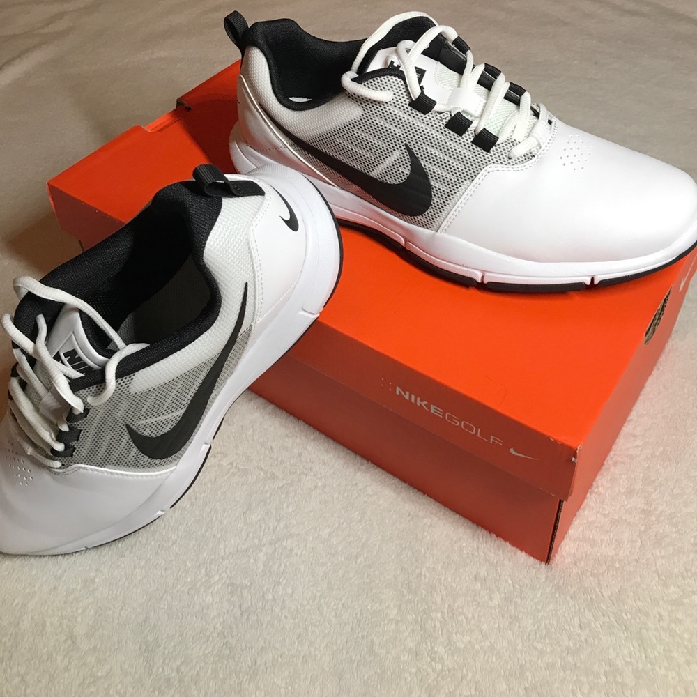 Nike Explorer SL golf shoes