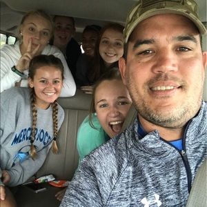 Meet your Posher, Ryan