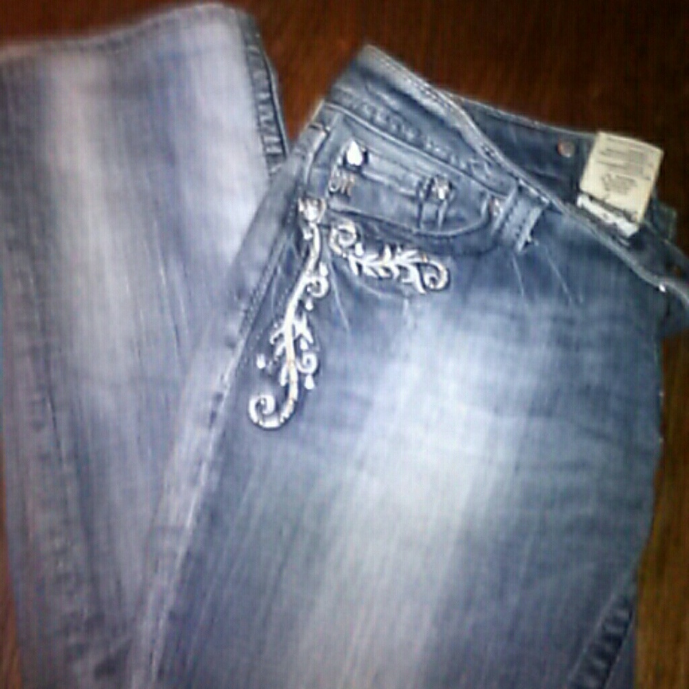 🚫sold-Miss Me Jeans from The Buckle