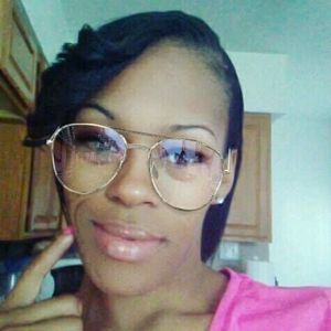 Meet your Posher, Karmetta