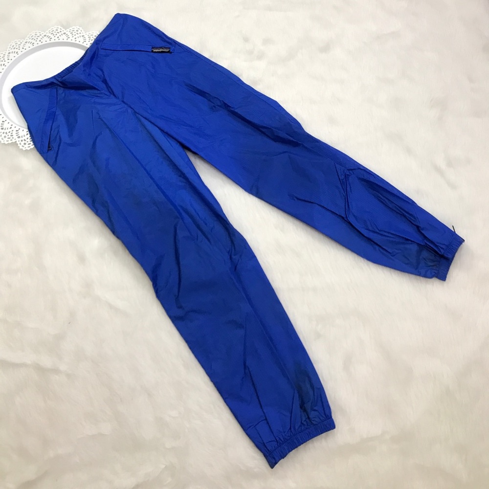 Patagonia pants size small