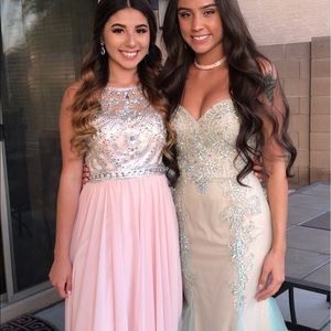 Meet your Posher, Carmen