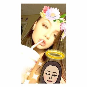 Meet your Posher, Alaina