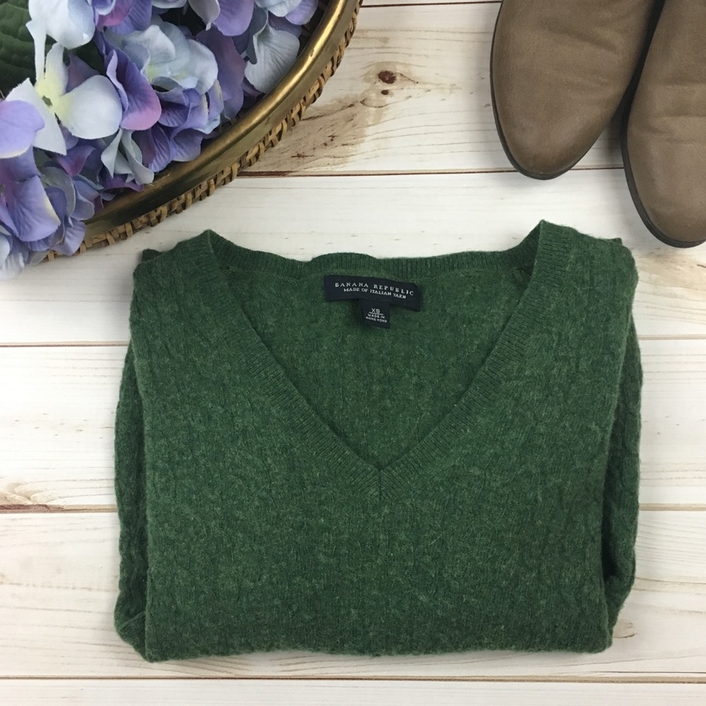 Banana Republic Olive Green Wool Sweater XS