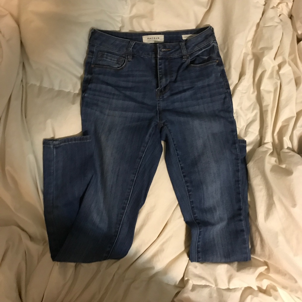 High Rise Jeans - Pacsun