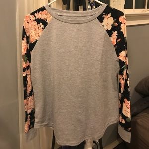 Grey shirt with floral sleeves