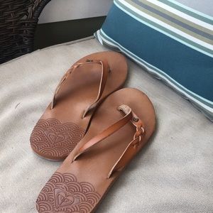 ROXY BROWN FLIP FLIPS