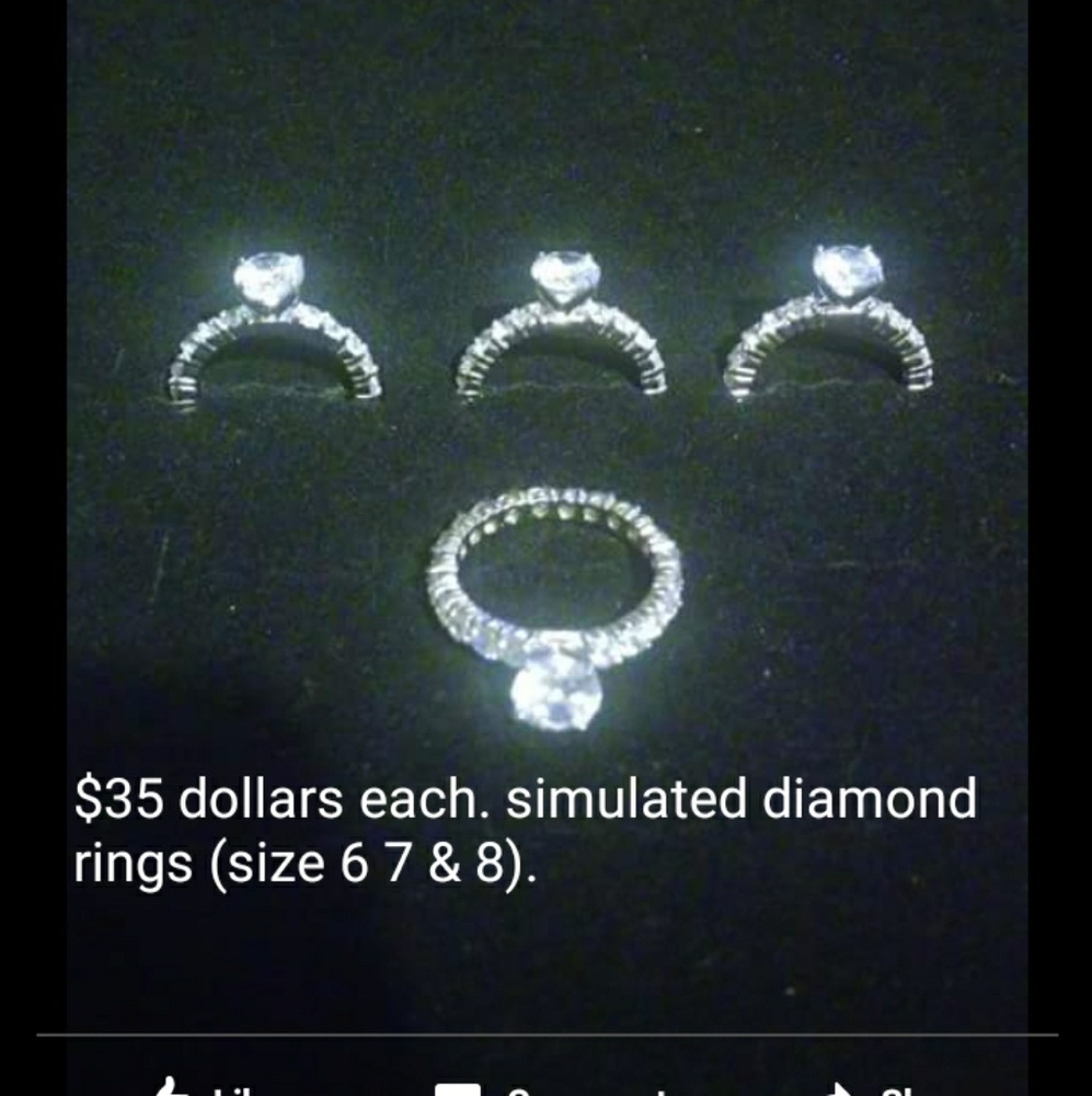 Simulated diamond rings