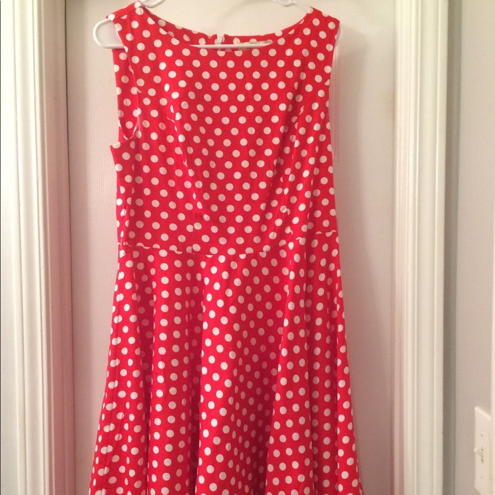 Vintage looking polka dot dress