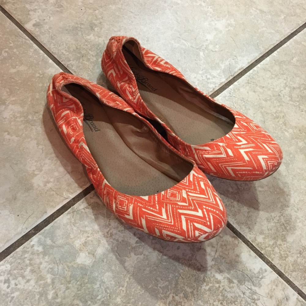 Lucky brand emmie flats