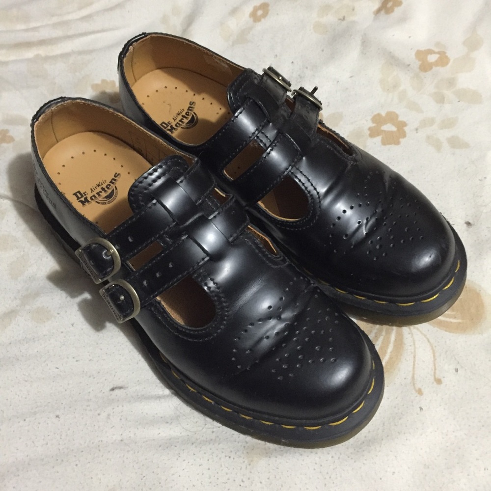 Doc Martens Mary Janes