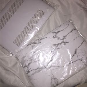 Mac book case marble